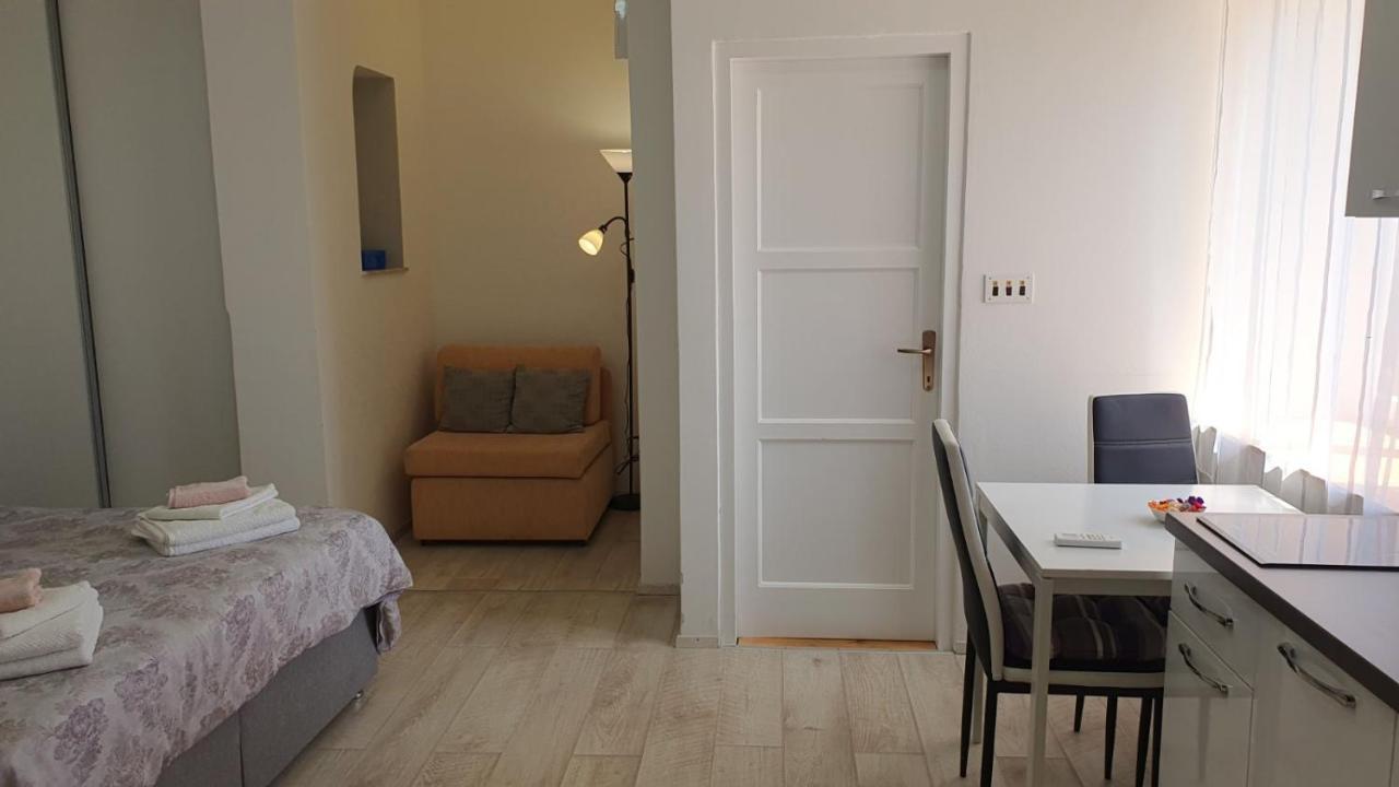 Apartments Vera Barbariga Exterior photo